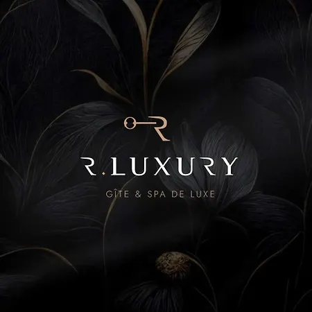 Hébergement de vacances R Luxury Piscine Et Privatifs