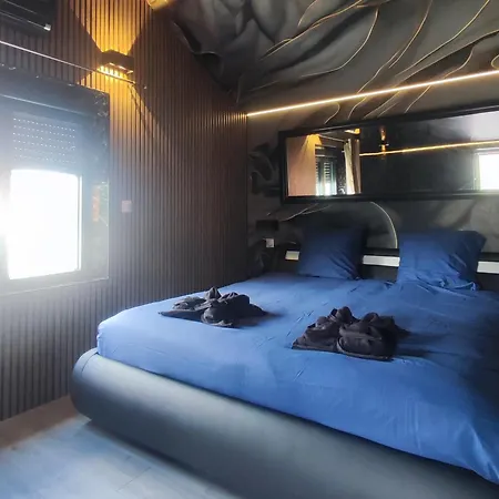 R Luxury Piscine Et Privatifs