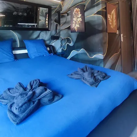 Hébergement de vacances R Luxury Piscine Et Privatifs