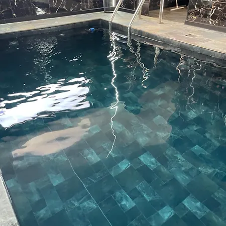 R Luxury Piscine Et Privatifs * Colmar